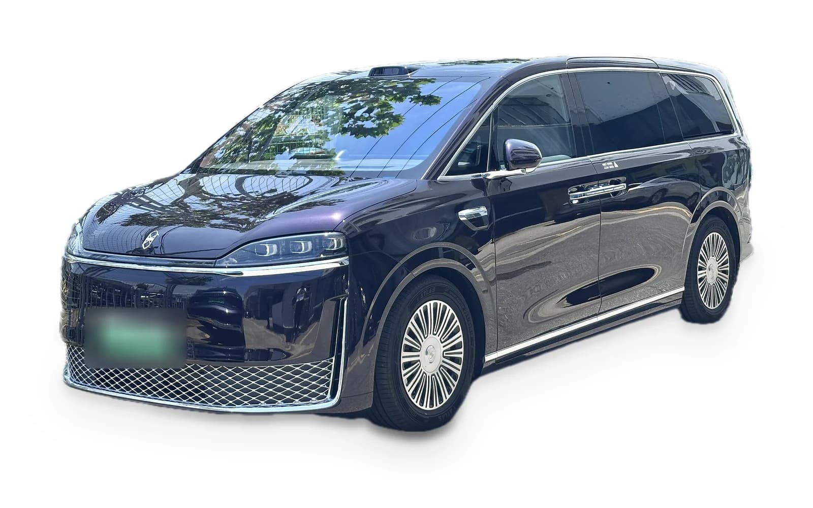 Luxeed V9