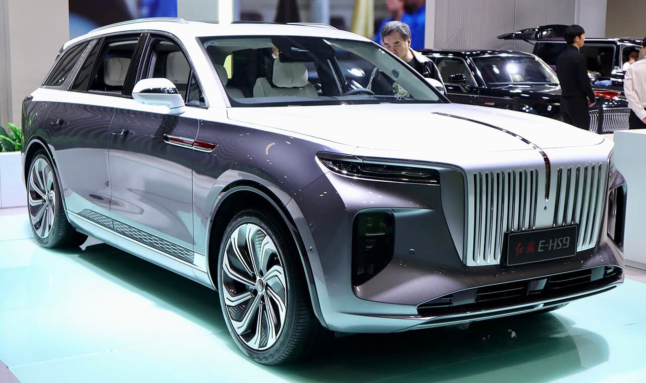 Hongqi E-HS9 Frente