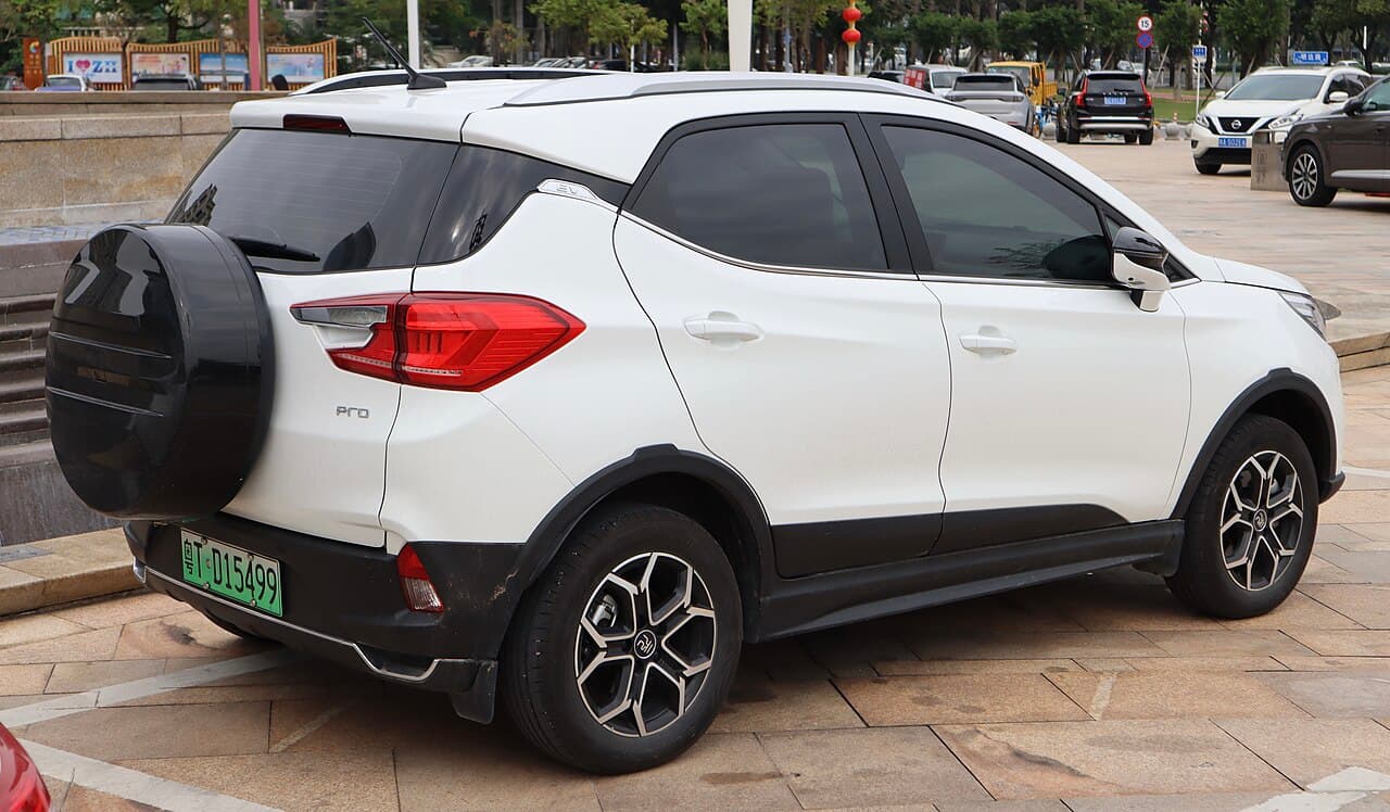 BYD Yuan Pro الخلف