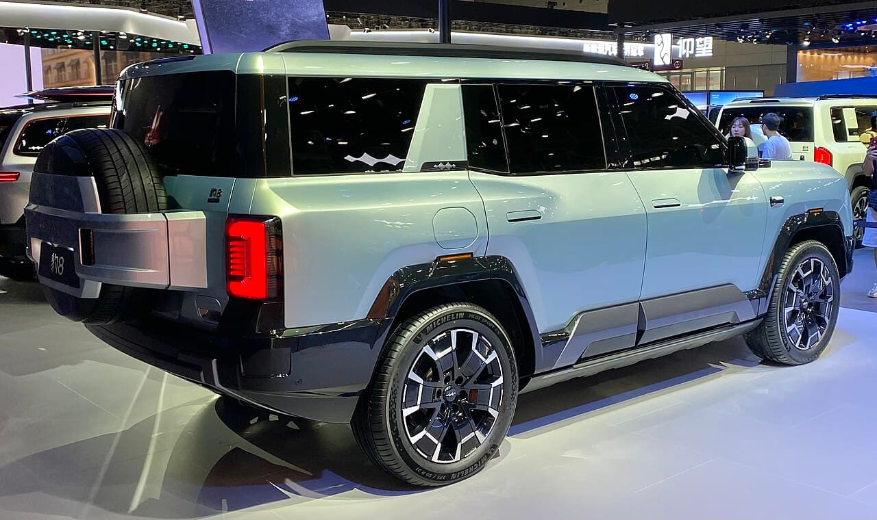 Fangchengbao Bao 8 Rear