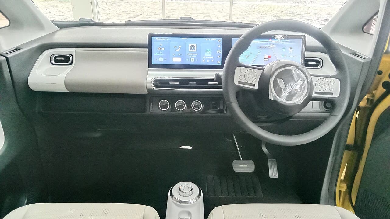 Wuling Air ev Interior