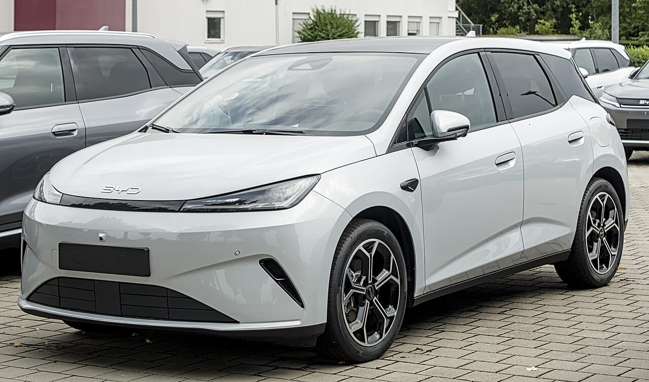 BYD Dolphin G DM-i Front