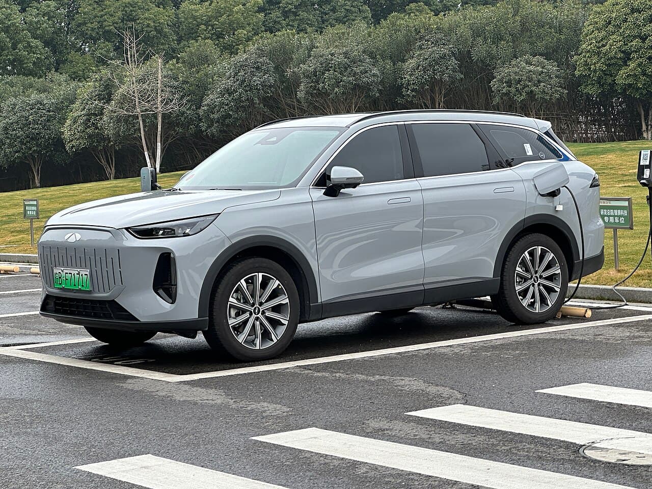 Chery Fengyun T9 (Fulwin T9) Front