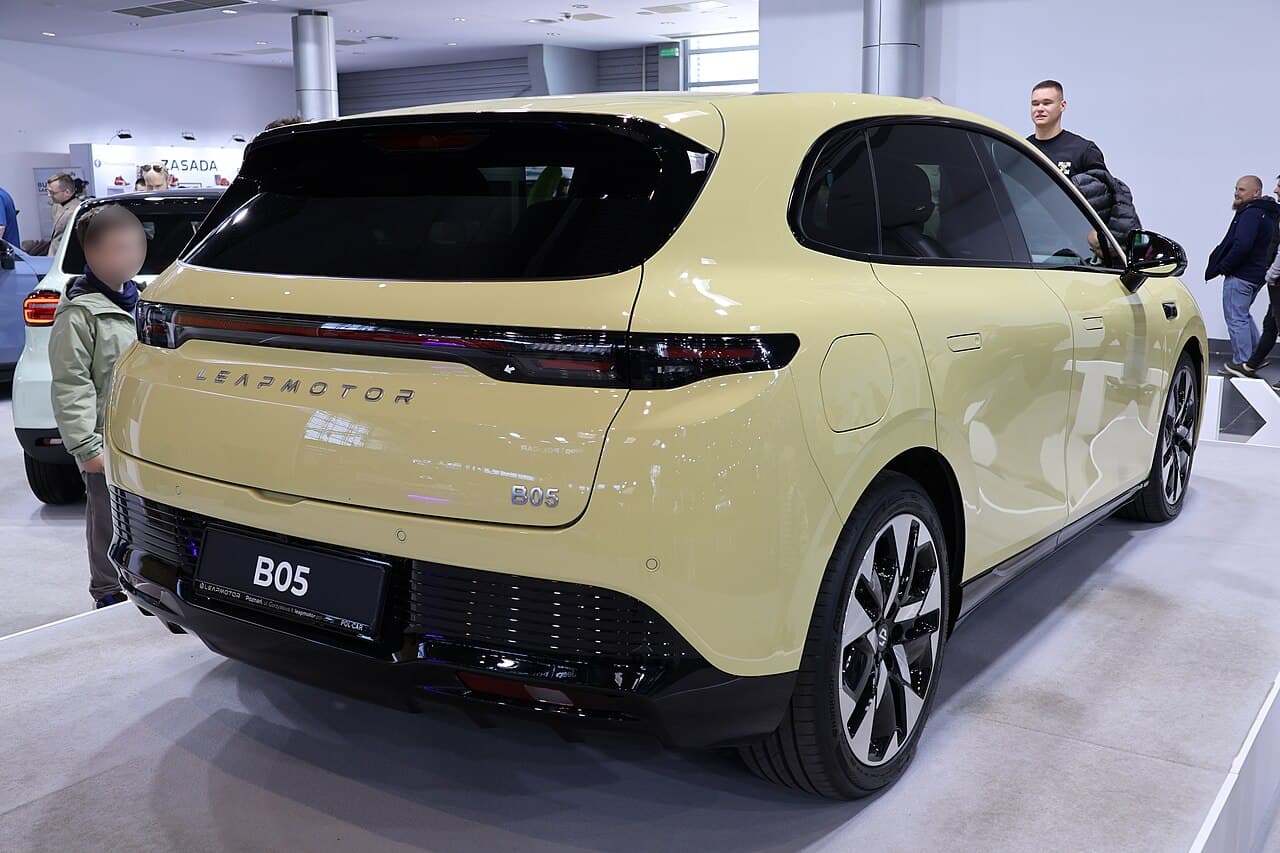 Leapmotor B05 الخلف