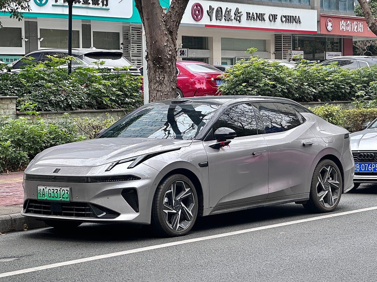 Lynk & Co 07 EM-P Front