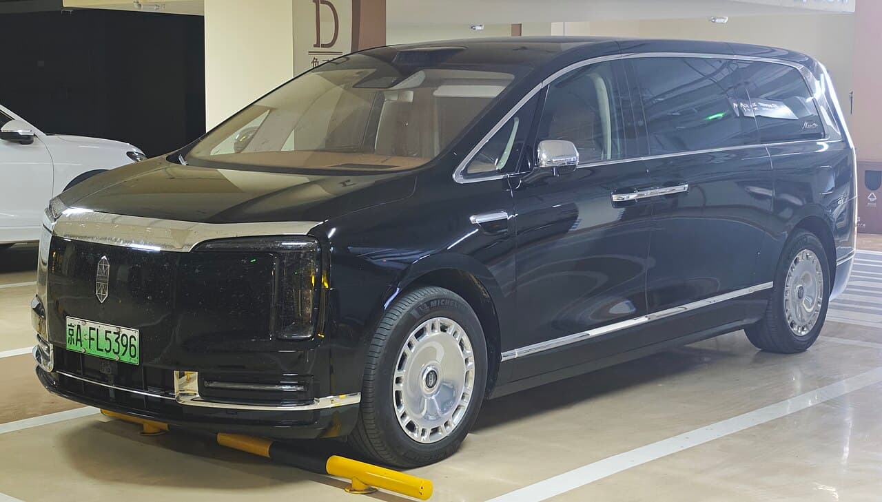 Maextro V800 الأمام