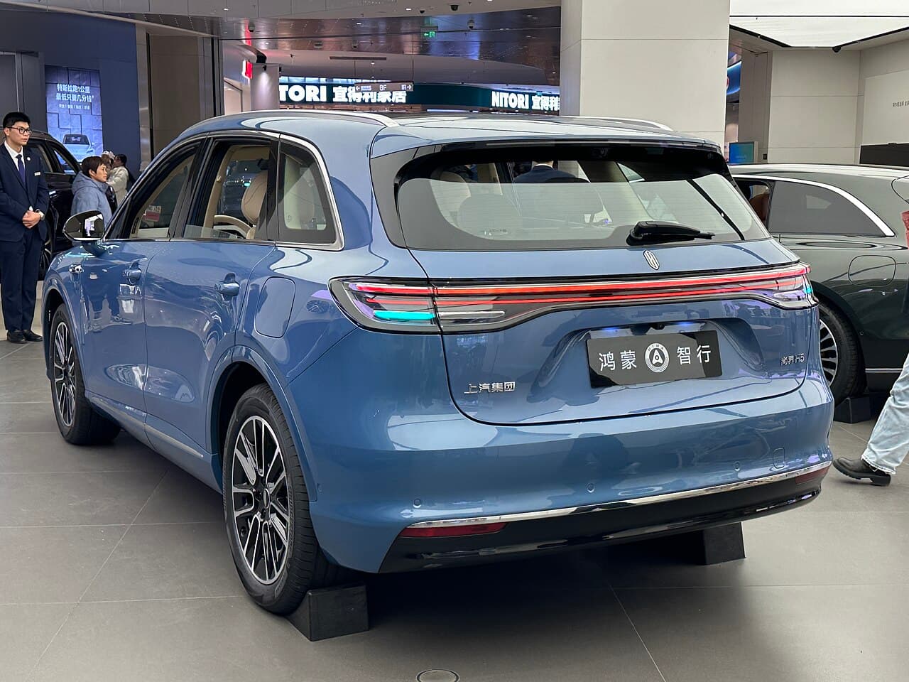 Shangjie H5 Rear