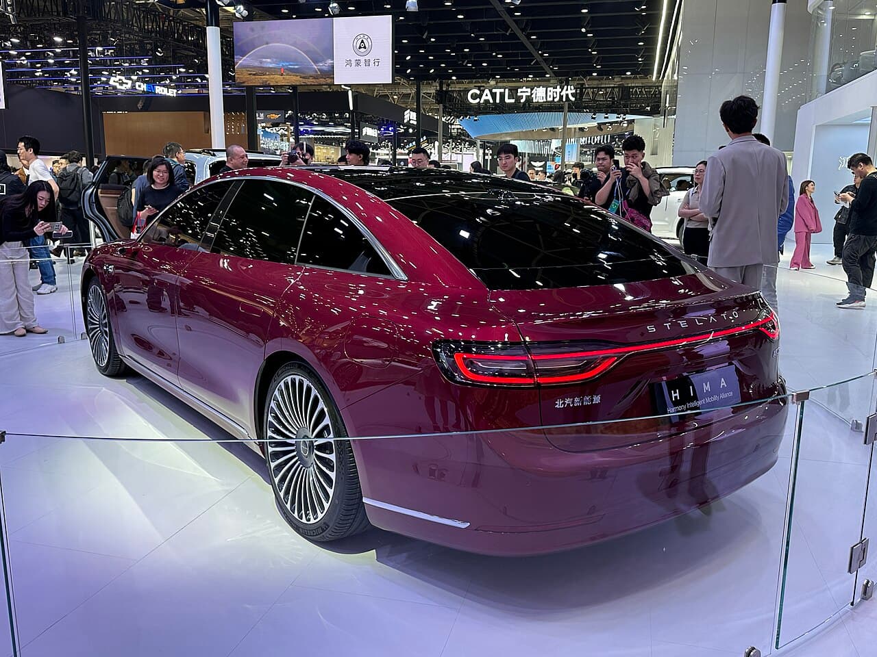 Stelato S9 Rear