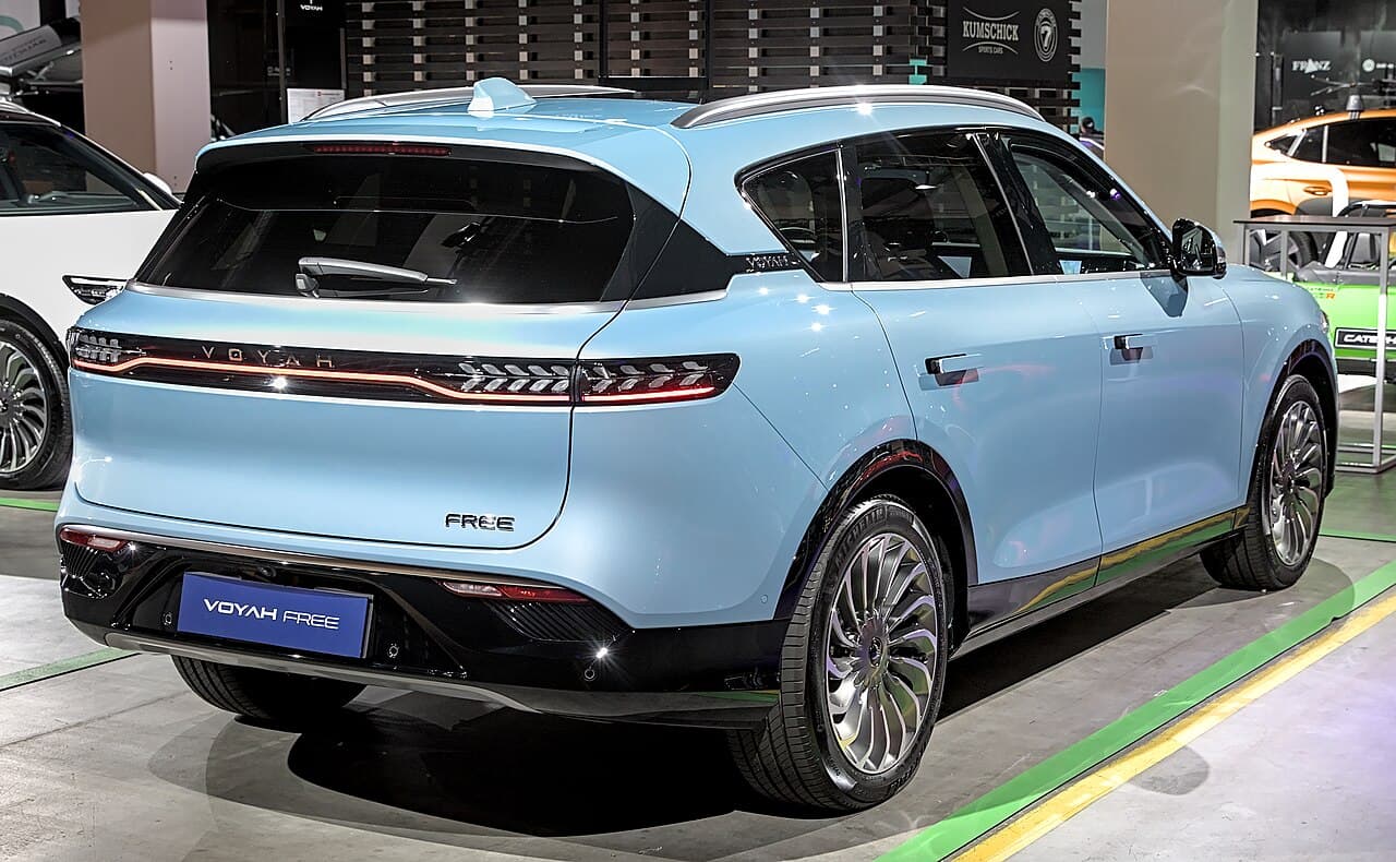 Voyah Free Rear