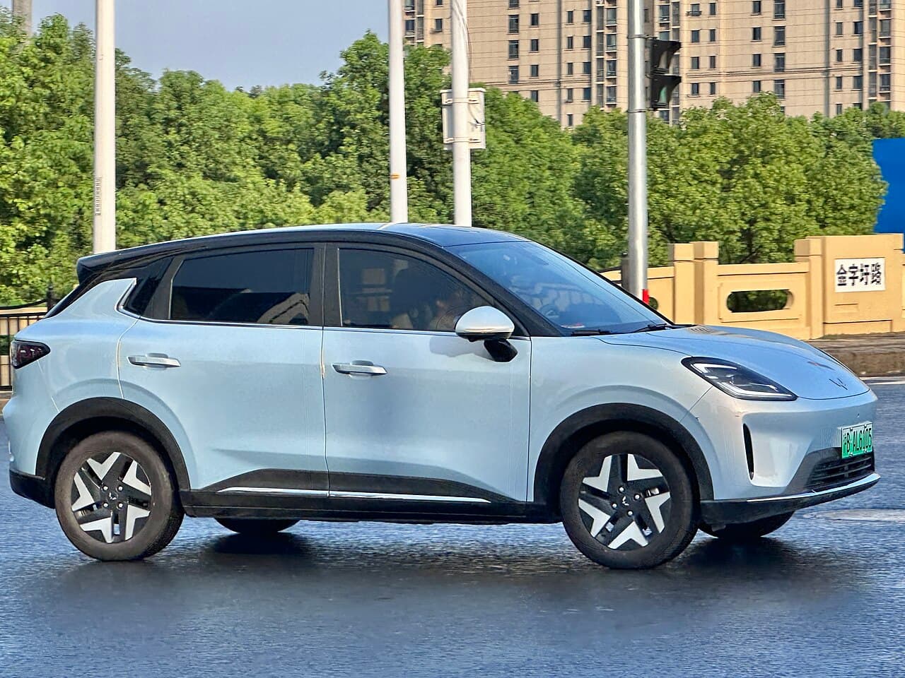 Wuling Bingo S الجانب
