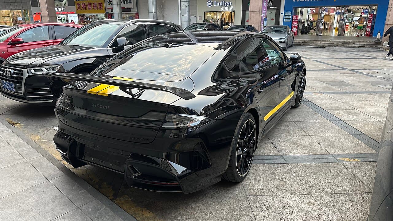 Xiaomi SU7 Ultra Rear