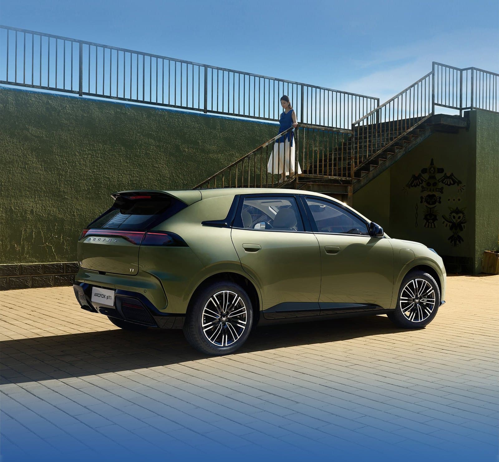 Arcfox T1 Design frais