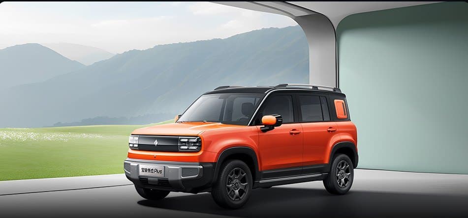 Baojun Yep Plus تصميم صندوقي مربّع