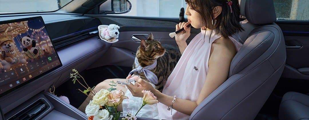 BYD Qin MAX DiLink 150 cockpit