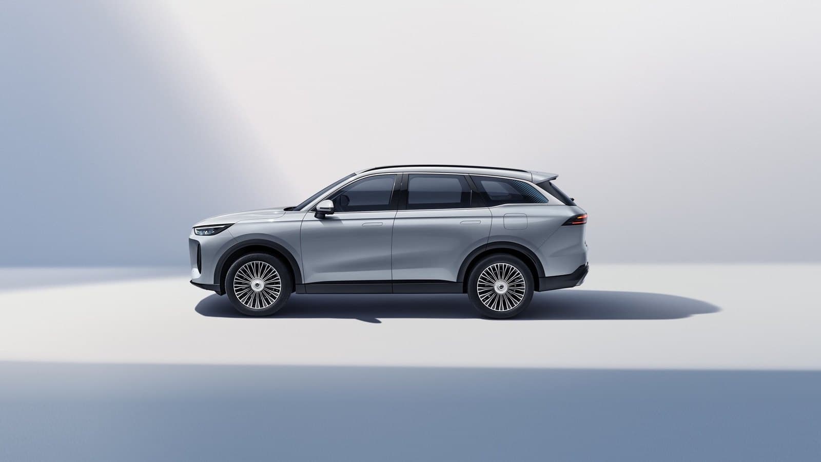Chery Fengyun T9 (Fulwin T9) A new-luxury mid-size hybrid SUV