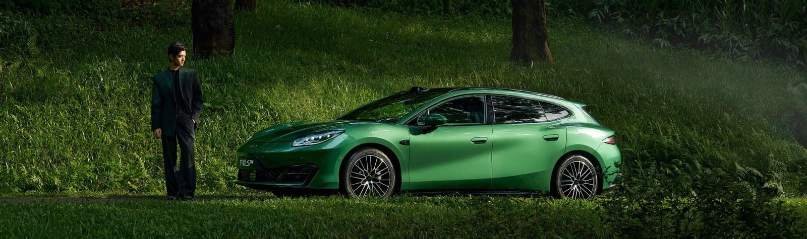 Fangchengbao Formula S GT Shooting-brake body