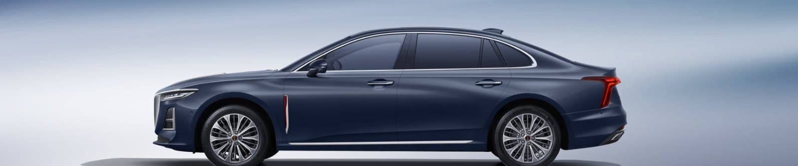 Hongqi H5 Executive space