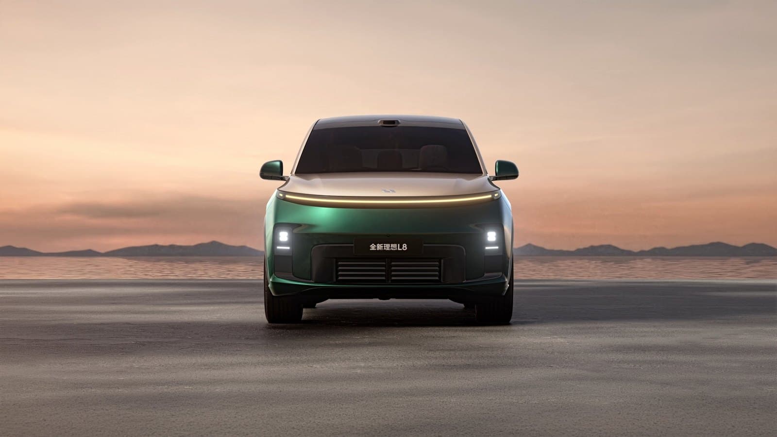 Li Auto L8 ذكاء الفئة الرائدة