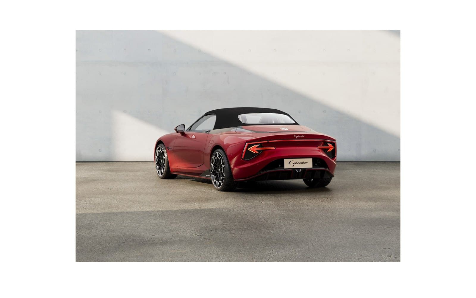 MG Cyberster Legend AWD, 400 kW