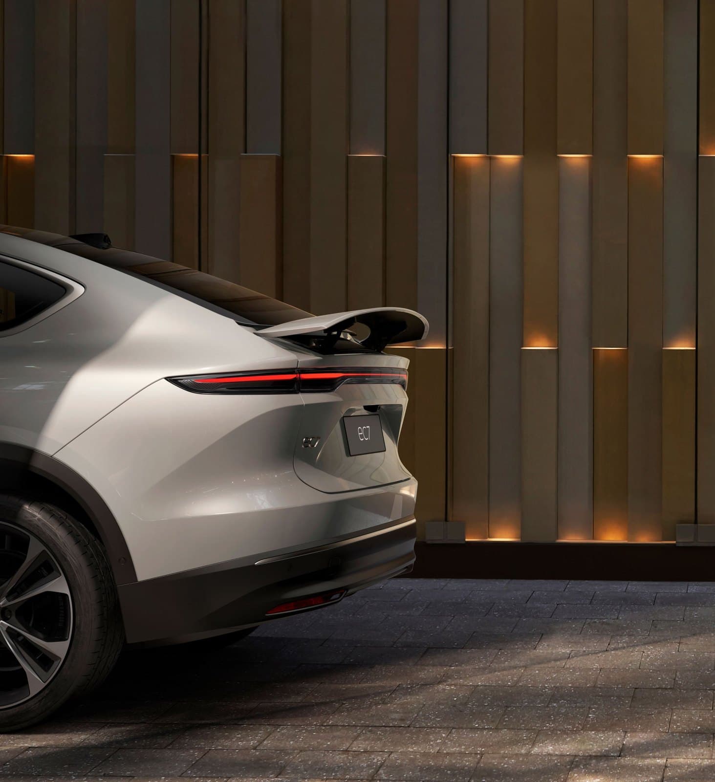 NIO EC7 0–100 في 3.8 s