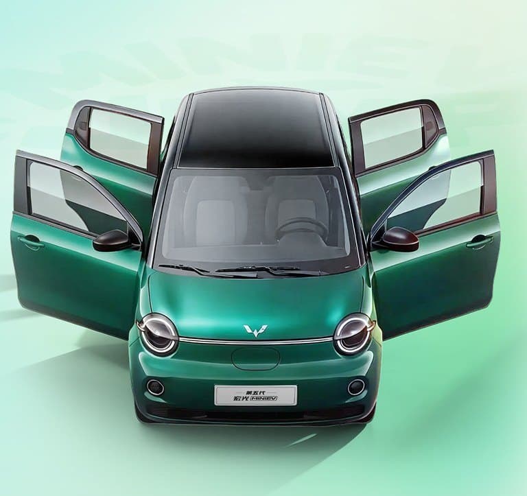 Wuling Hongguang Mini EV Easy access