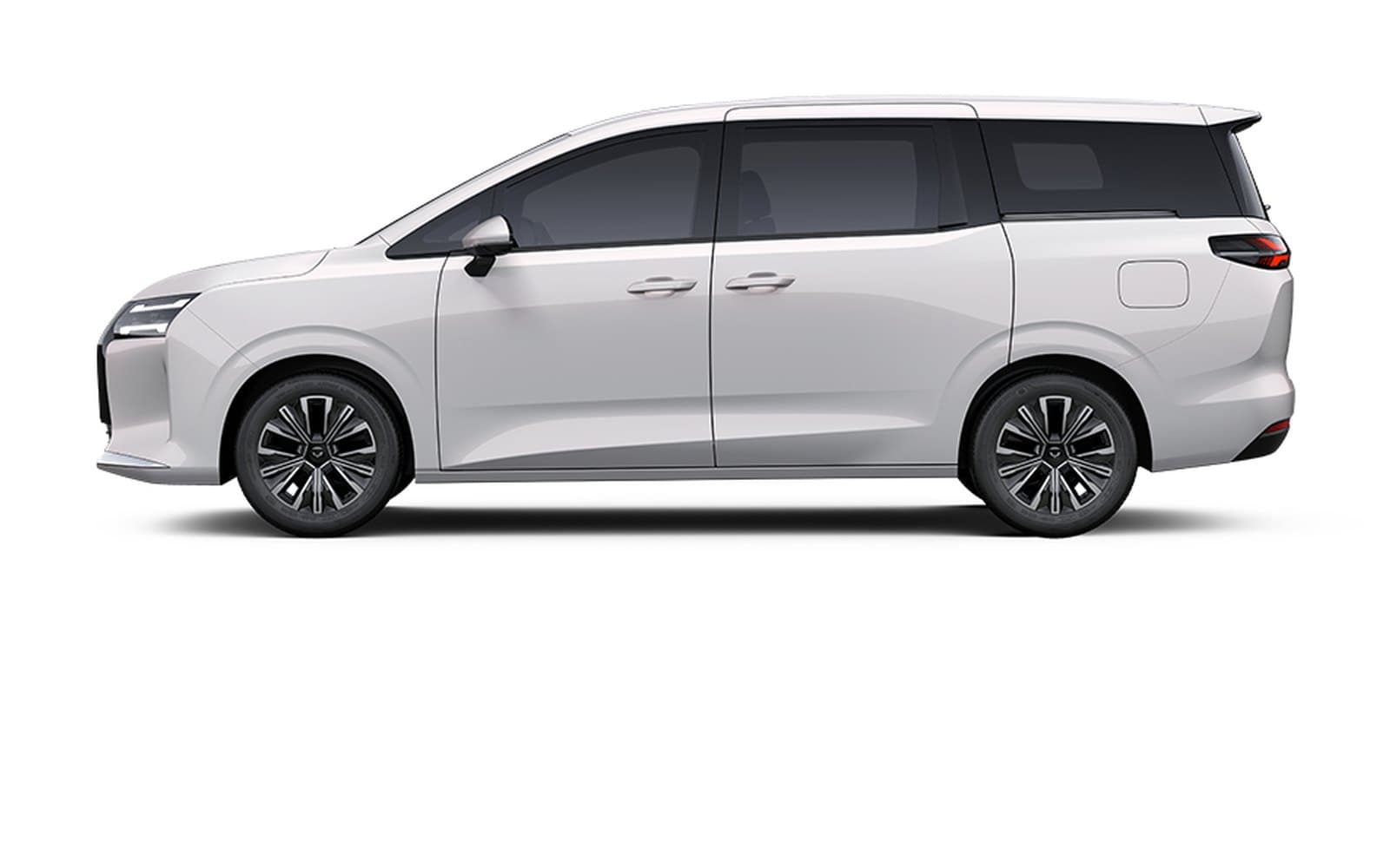 Wuling Starlight 730 Frost Silver White Exterior