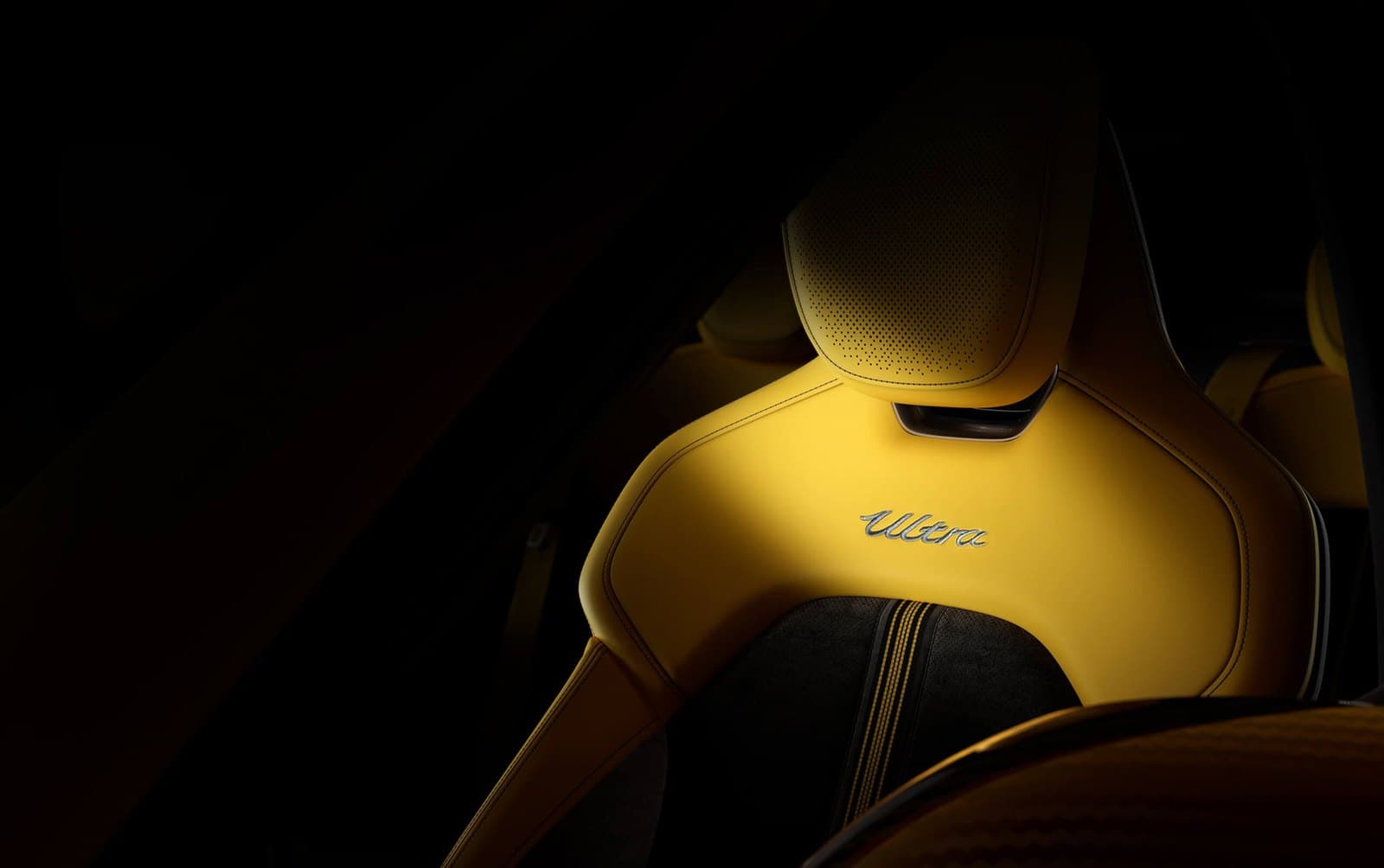Xiaomi SU7 Ultra Ultra sports cabin