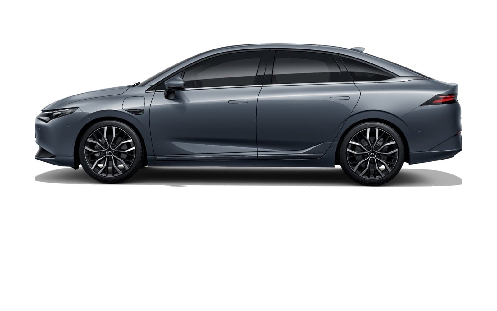 XPeng P5 الخارج