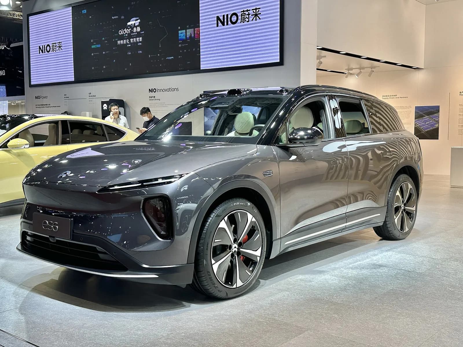NIO ES6 electric SUV, front three-quarter view