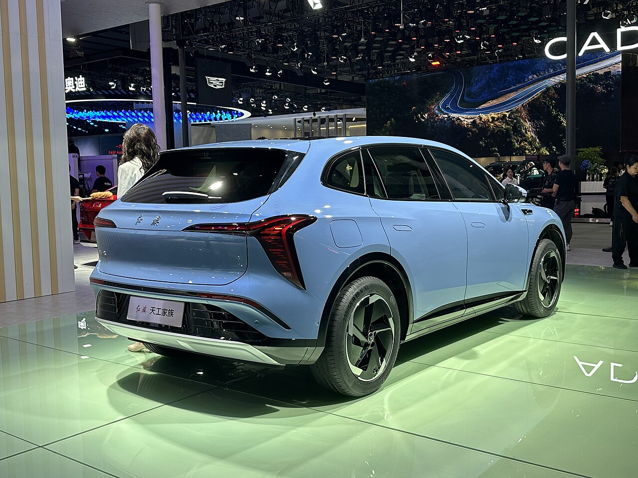 Hongqi Tiangong 06 (Hongqi EHS5) الخلف